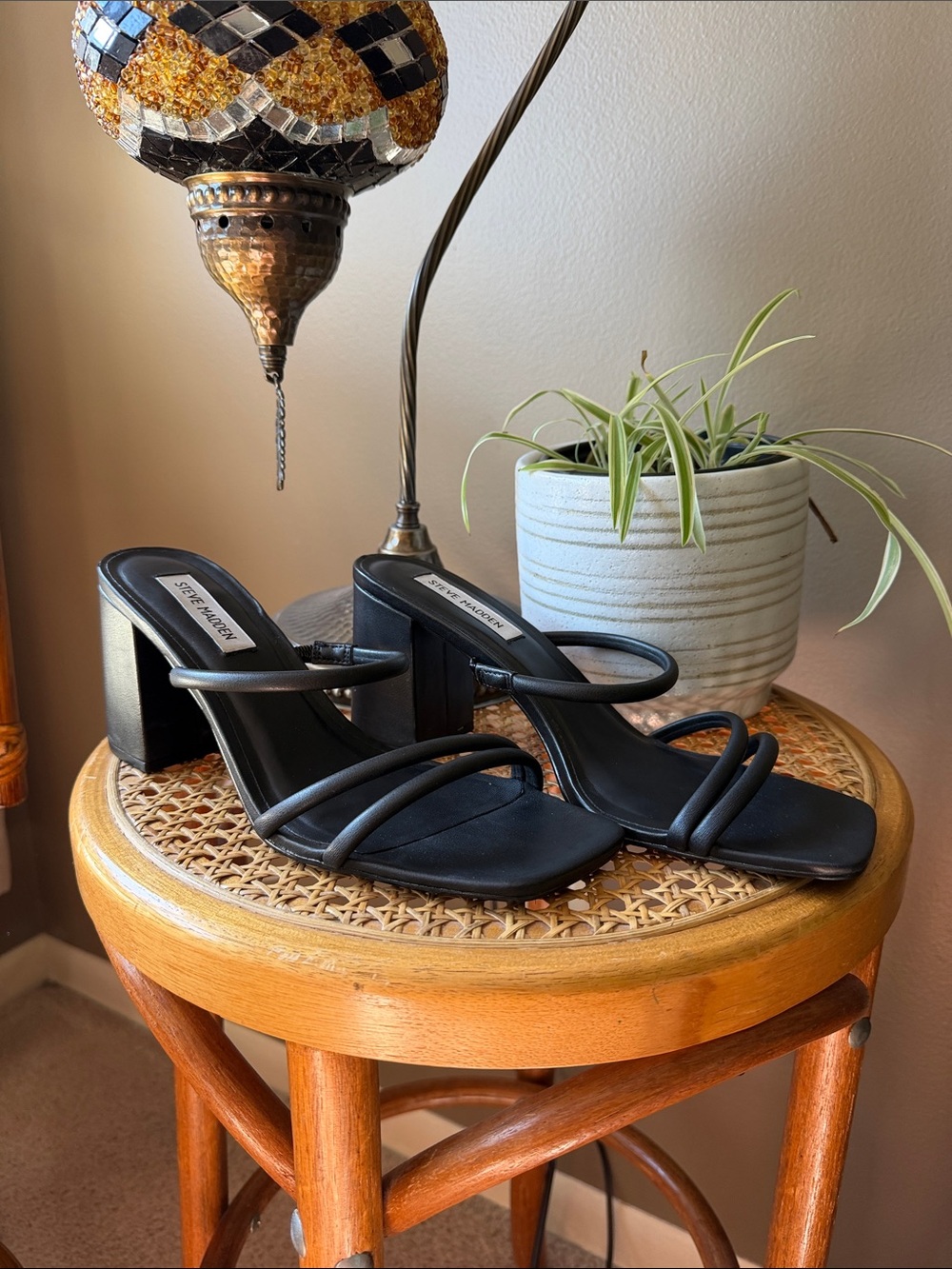 STEVE MADDEN Black Strappy Square-Toe Block Heel